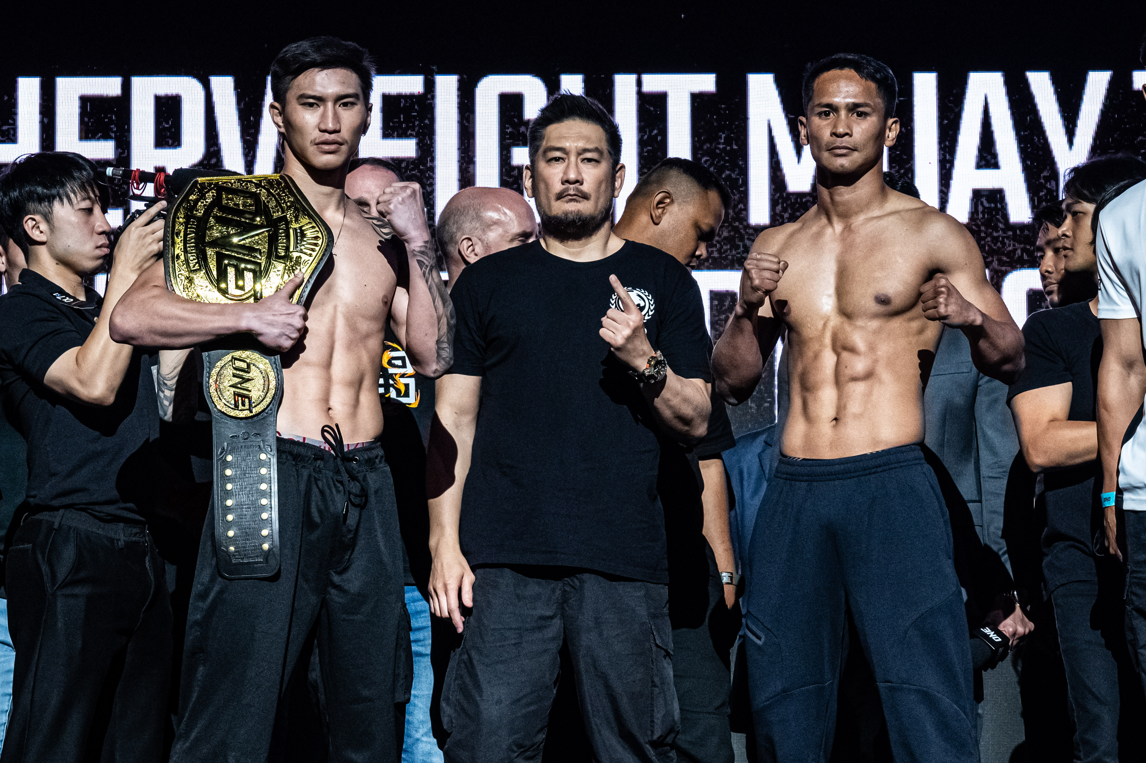 Tawanchai vs. Superbon II at ONE 170 Faceoffss